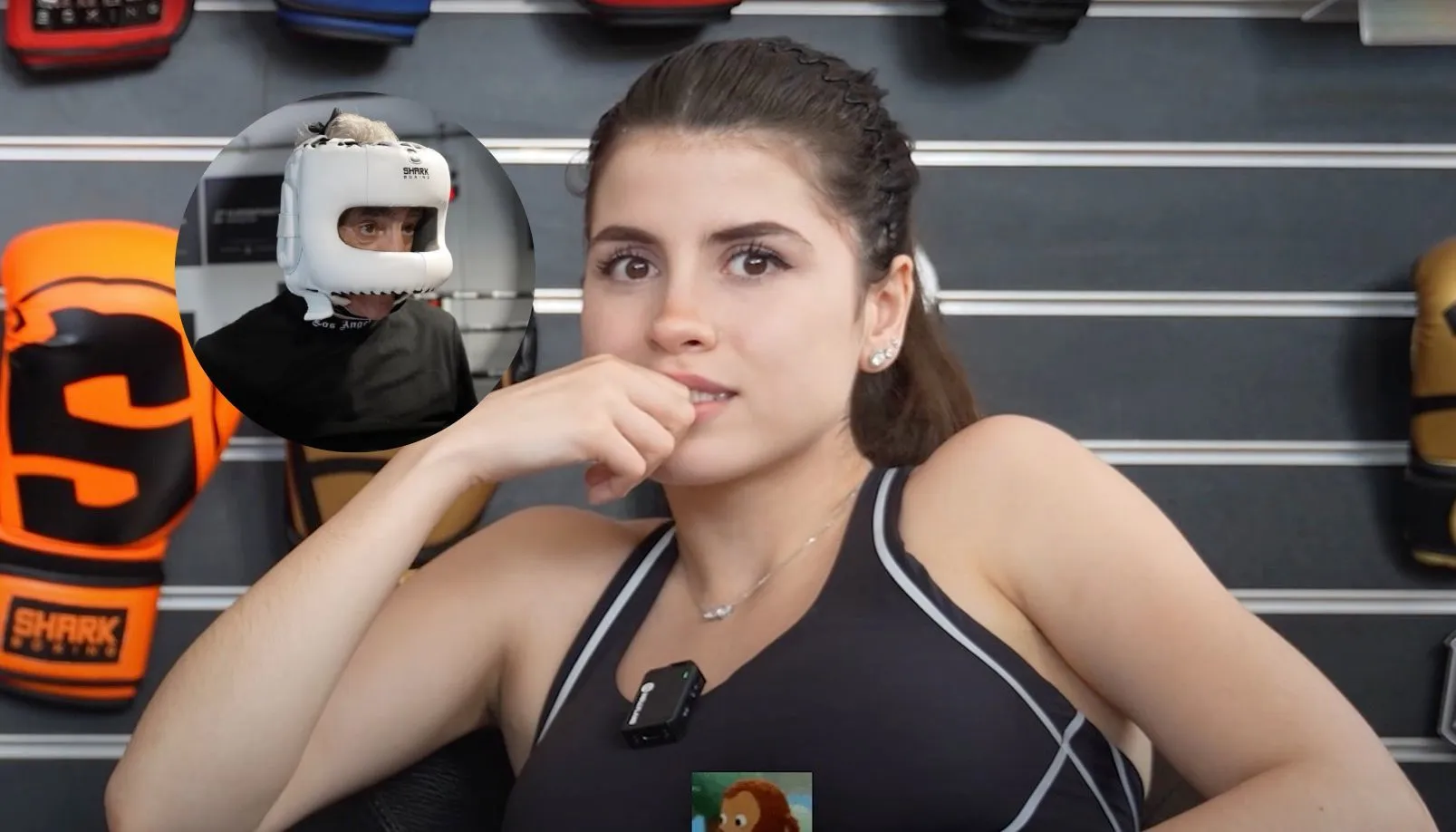 Abby en uno de sus vídeos de boxeo