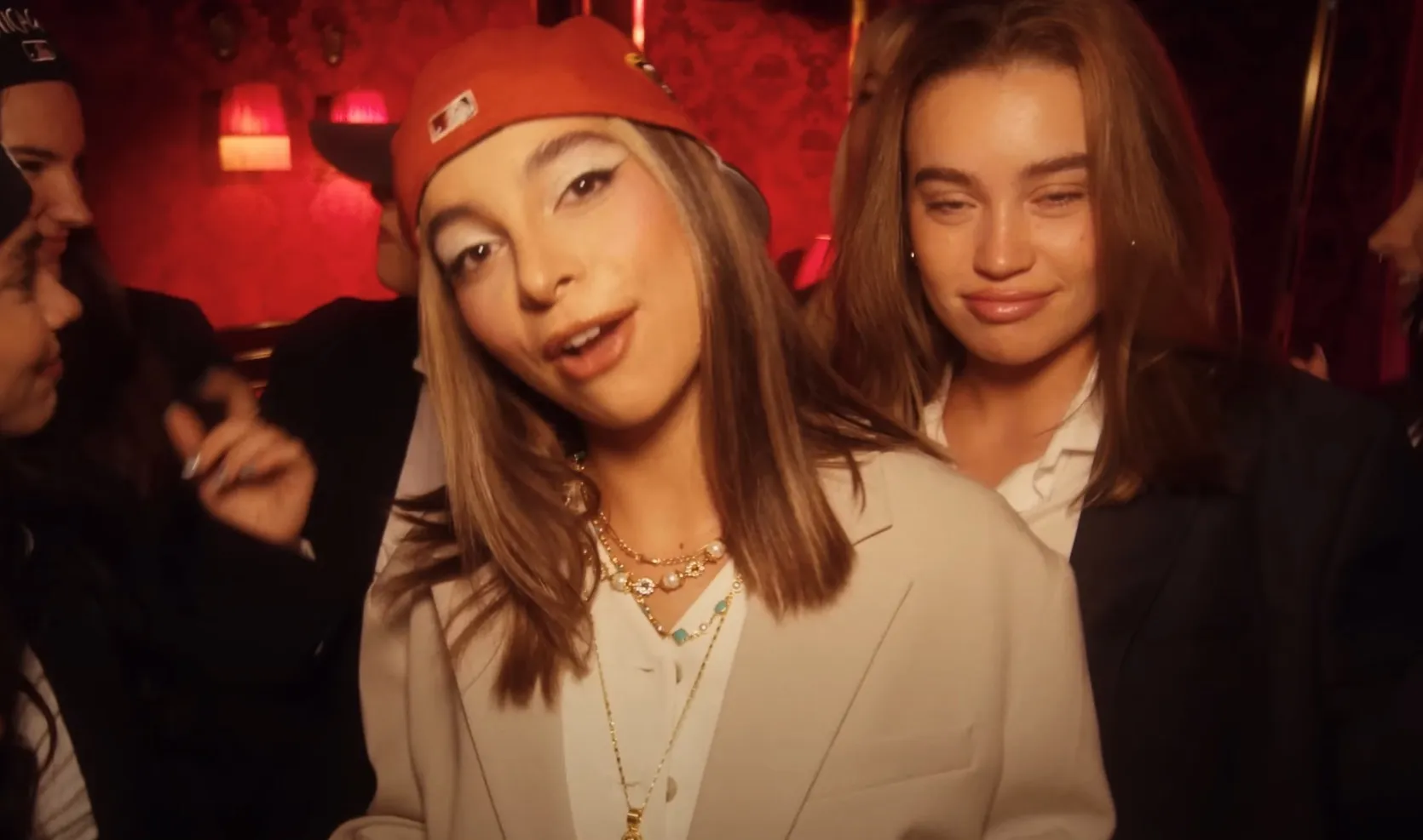 Martes-Gangster-sentido-Clers-explica_1916518338_1323390_1670x987 Clersssss "explica" la letra de su canción