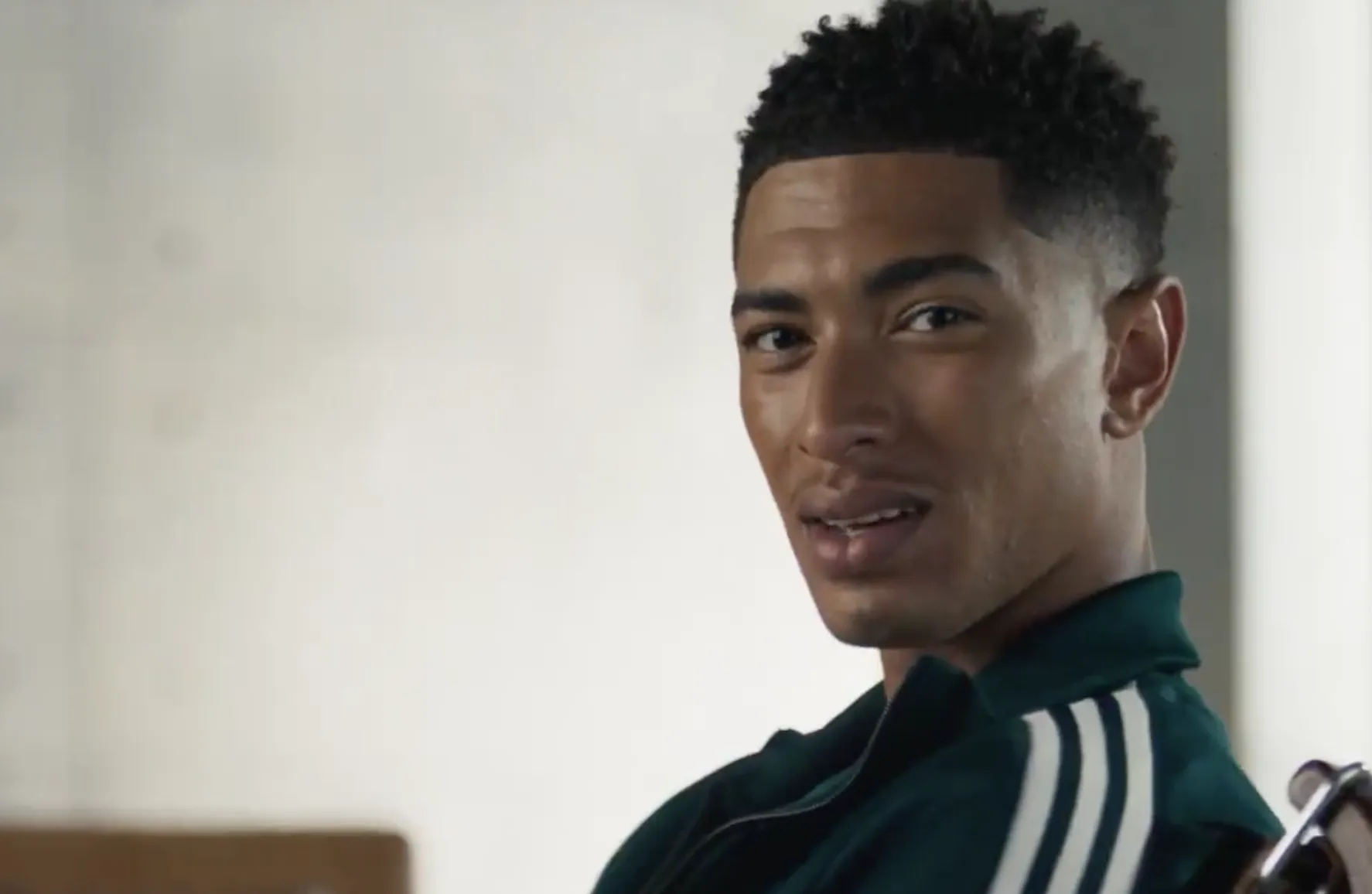 Jude Bellingham en un vídeo promocional de FC 26
