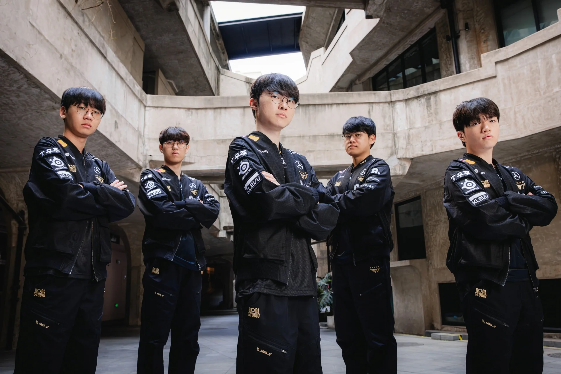 T1 está clasificado a semifinales de Worlds 2025 remontando a Anyone’s Legend T1 está clasificado a semifinales de Worlds 2025 remontando a Anyone's Legend