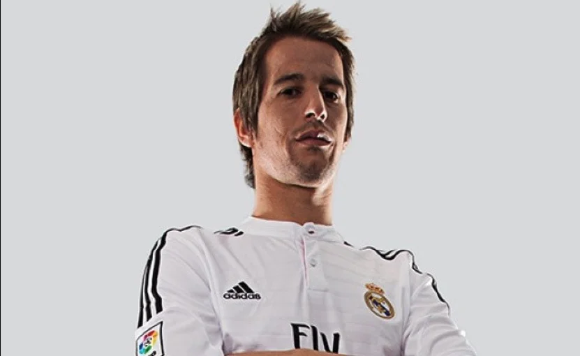Fabio Coentrão, en una imagen con el Real Madrid Fabio Coentrão jugará con El Barrio en la Kings Cup.