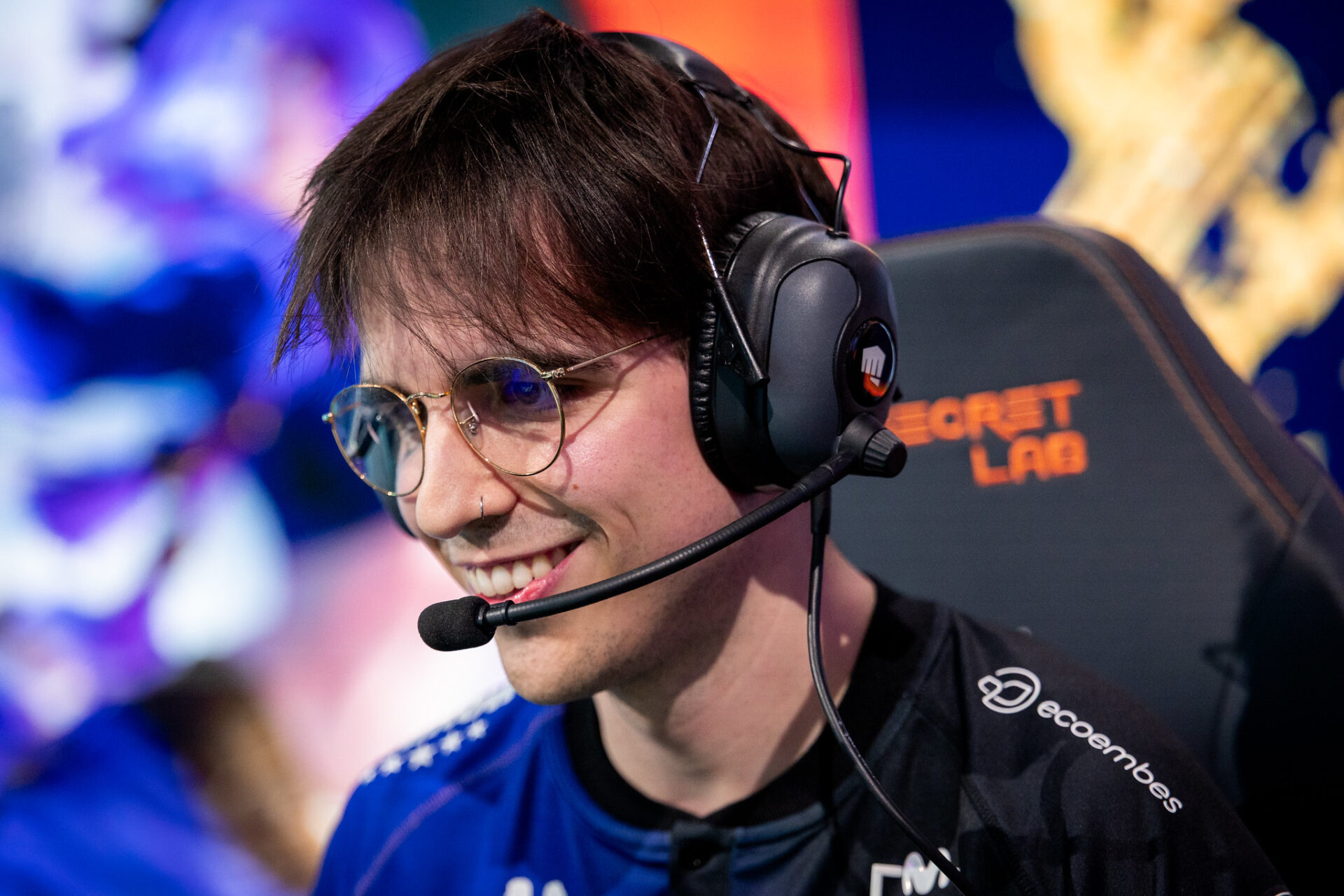 El brutal gesto de Elyoya con los fans de Karmine Corp en LEC: capitán absoluto Elyoya durante el arranque de la LEC Versus 2026.