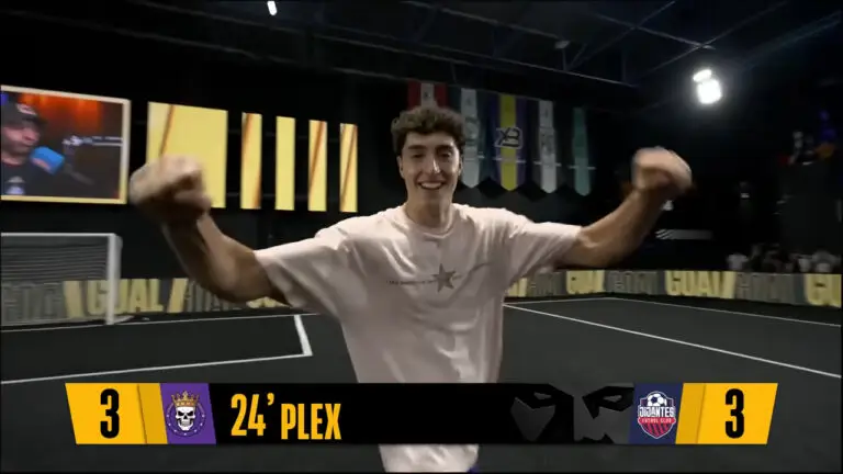 De las pocas imágenes de Plex en la Kings League.