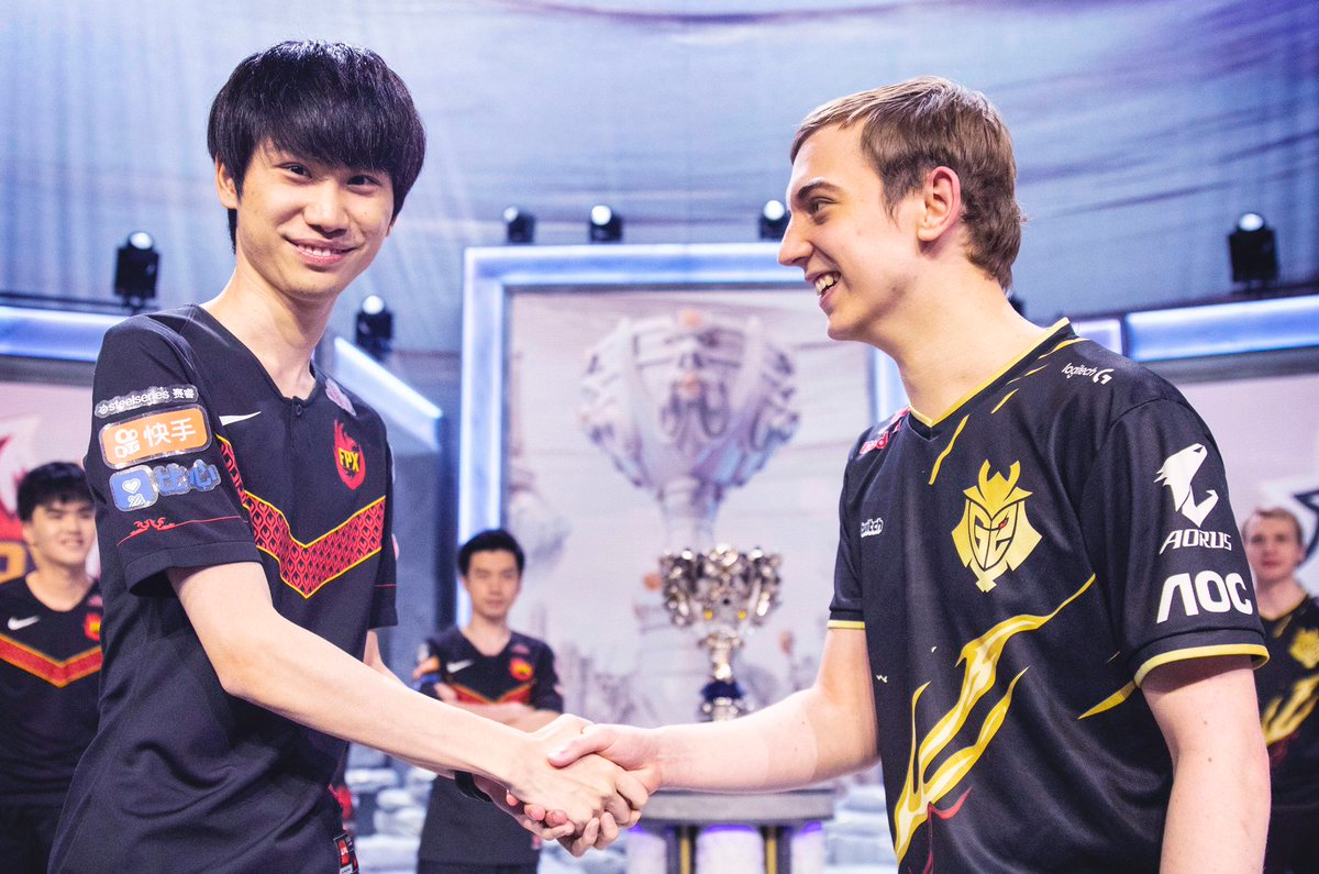 El campeón del mundo de LoL que ahora quiere competir y reinar en Dota 2 Doinb y Caps en Worlds 2019.