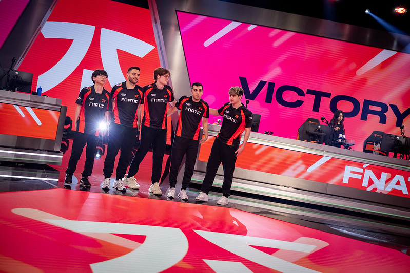 Movistar KOI se mete en un "lío" en la LEC antes del Roadtrip de Madrid Fnatic vuelve a estar en las quinielas de muchos para la LEC de primavera.