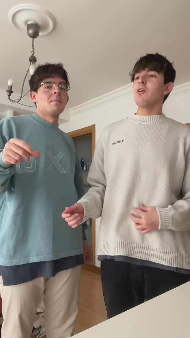 Super Influencers Bros: los hermanos creadores de contenido Super Influencers Bros: los hermanos creadores de contenido