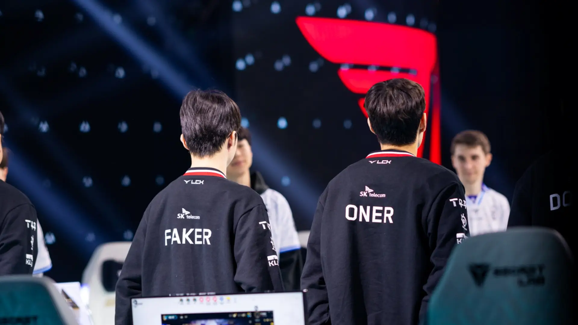 Habrá un Movistar KOI vs T1 en la Esports World Cup 2026.