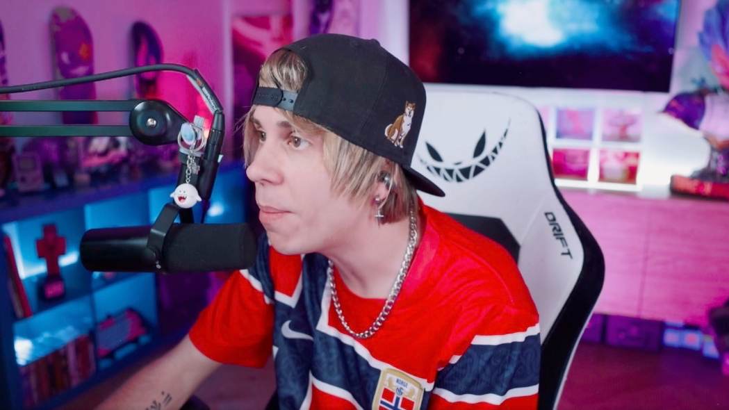 Rubius renueva su fe en el fútbol: "Noruega va a ganar el Mundial" Rubius renueva su fe en el fútbol: "Noruega va a ganar el Mundial"