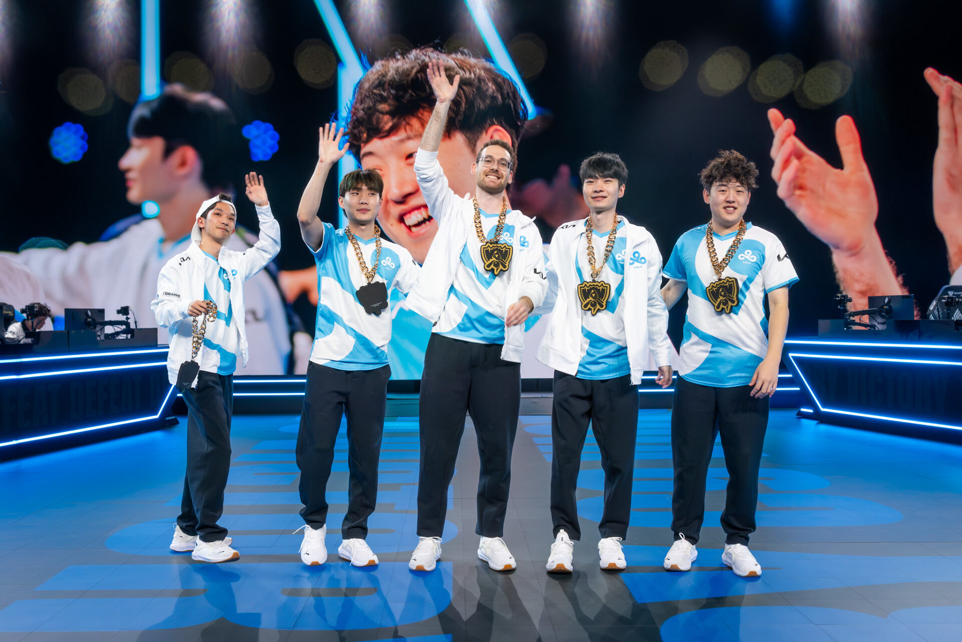Desastre de Cloud9 en Worlds 2026: primer eliminado del torneo Equipo de Cloud9 en Worlds 2026.