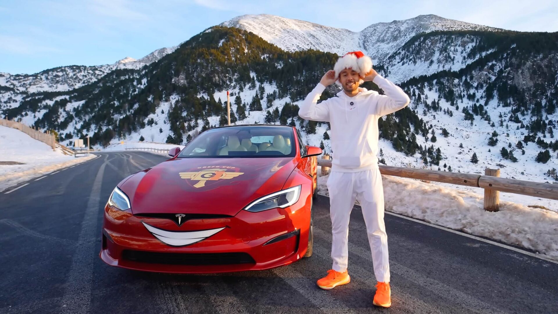 TheGrefg responde al lío del Tesla: aclara la multa de Consumo y denuncia los titulares de la prensa